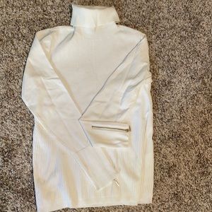 Fitted vanilla turtleneck sweater WHBM